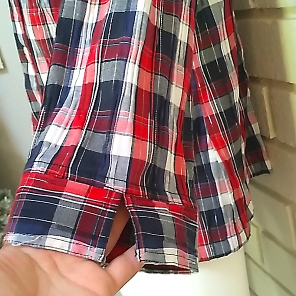 Christopher & Banks Stretch Plaid Button Down Blouse. Size Large. NWOT - Picture 7 of 11